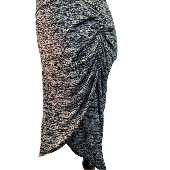 Aritzia Wilfred gray ruched stretchy Tyra skirt size medium - Picture 4 of 11